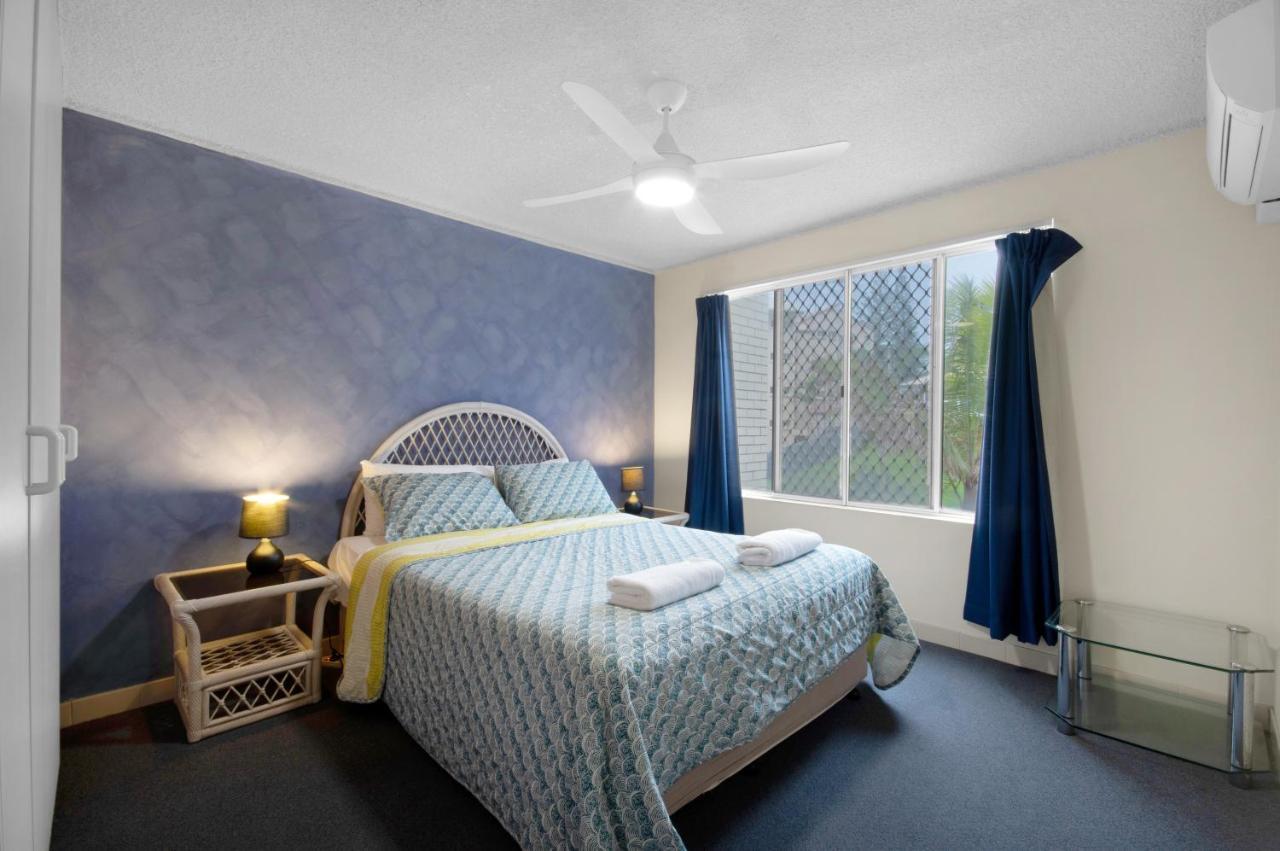 Capeview Apartments - Right On Kings Beach Caloundra Exterior photo