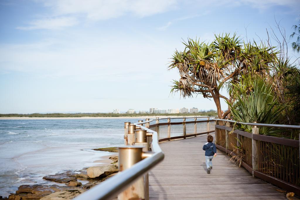Capeview Apartments - Right On Kings Beach Caloundra Exterior photo